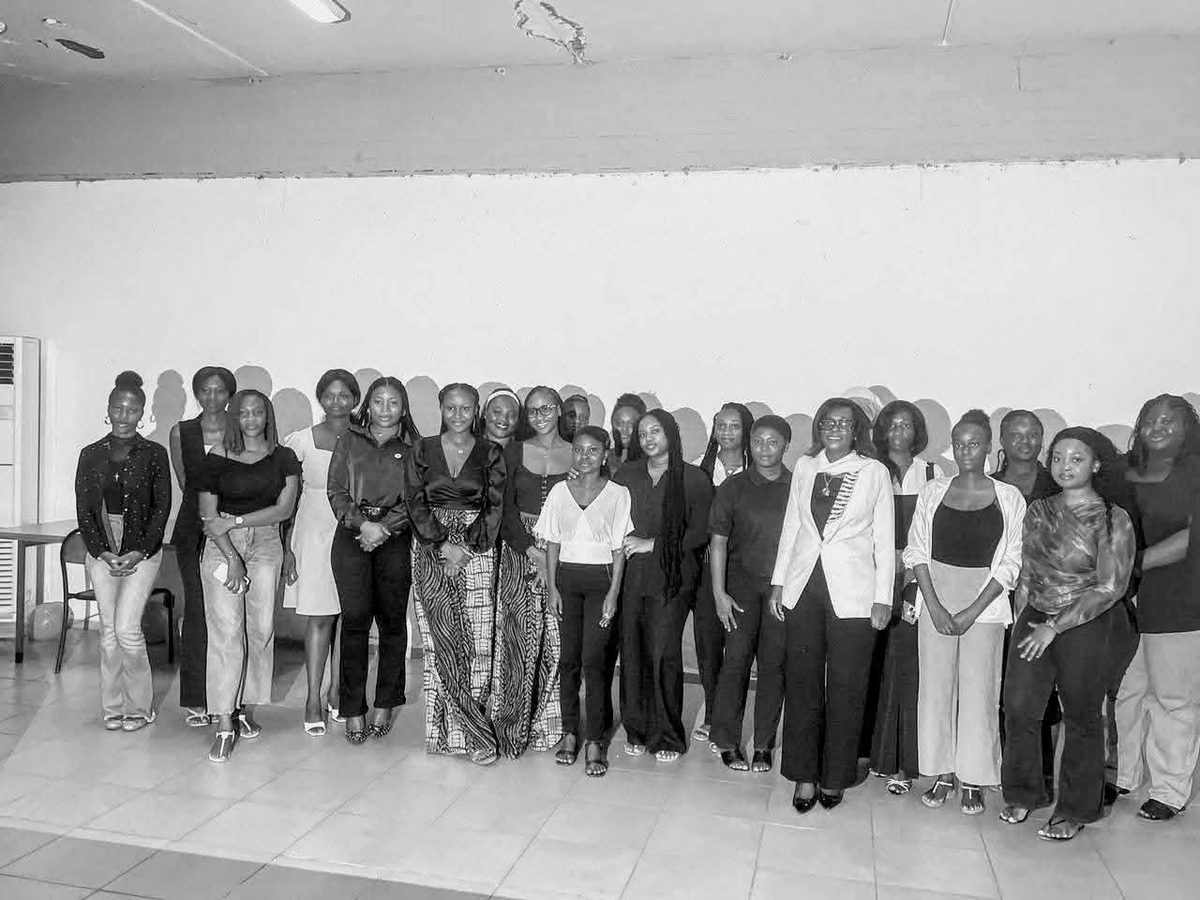 Groupe de jeunes filles accompagnées dans le cadre des actions de mentorat