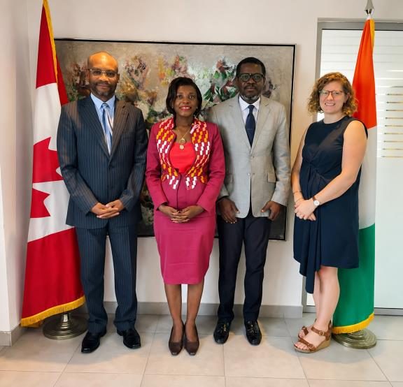 Échanges de la Commissaire Générale avec l'Ambassade du Canada