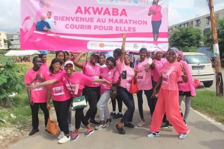 Participantes du MACOUPE — Marathon Courir pour Elles, avant le départ